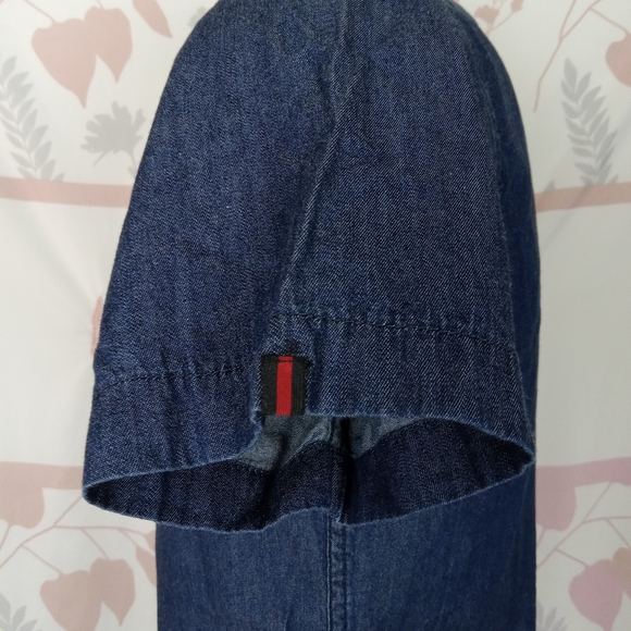 Adam Levine Collection denim buttom down shirt size Small - Picture 4 of 9